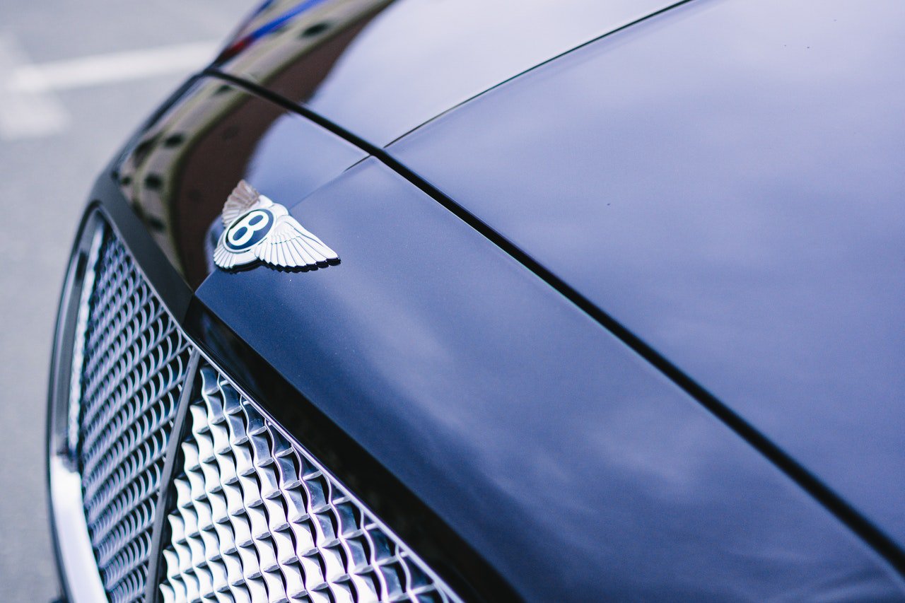 „Bentley“ savo pirmojo pusmečio pelną padvigubino daugiau nei dvigubai