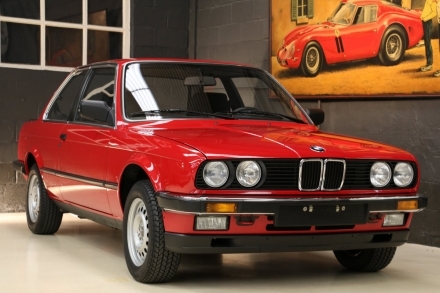 Nepriekaištingos būklės 3 serijos BMW kaina siekia net 70 tūkst. eurų