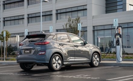 „Hyundai“ dėl užplūdusių milžiniško norvegų užsakymų priversta stabdyti elektromobilių užsakymus