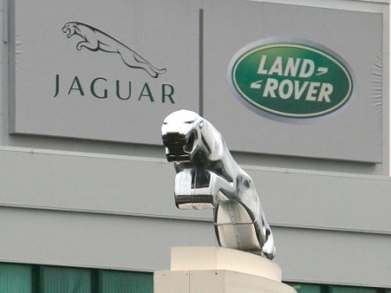 Naujas „Jaguar Land Rover“ salonas įsikurs Vilniuje